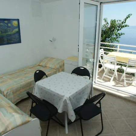 Apartman Apartments By The Sea Rastici, Ciovo - 2076 *