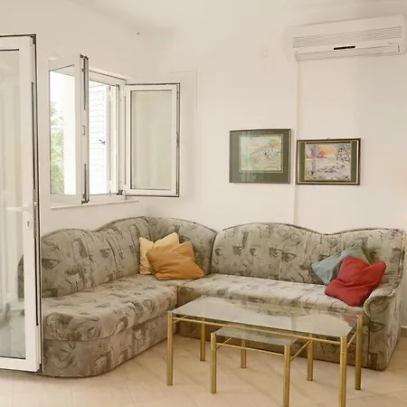 Apartment Apartments By The Sea Rastici, Ciovo - 2076 Trogir