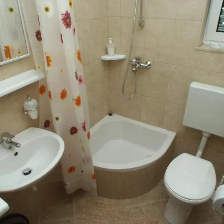 Apartment Apartments By The Sea Rastici, Ciovo - 2076