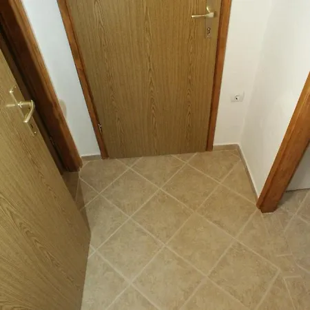 Apartments By The Sea Rastici, Ciovo - 2076 Apartman