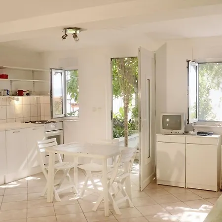 Apartments By The Sea Rastici, Ciovo - 2076 Apartman *